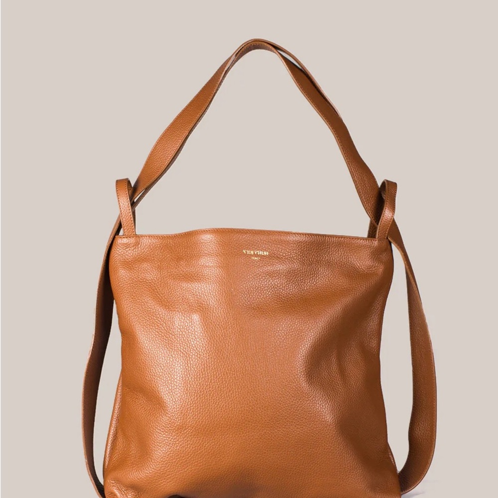 Vestirsi Bella XL Tan 2-In-1 Convertible Tote and Backpack